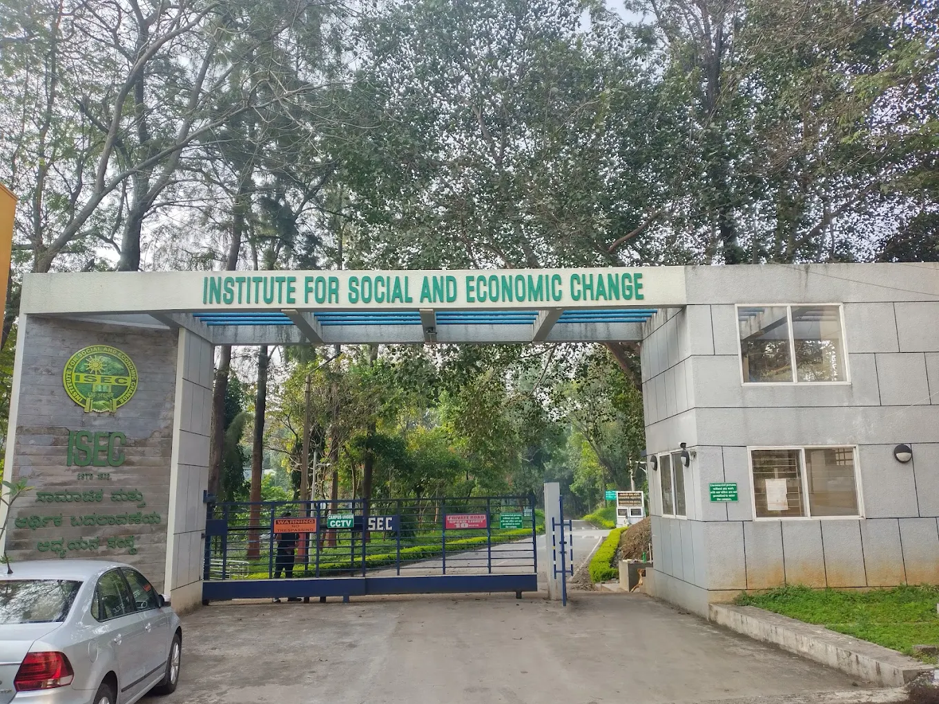 ISEC Bengaluru hiring faculties
